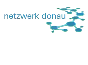 Das Logo des Projekts Netzwerk Donau besteht aus blauen Punkten, die durch türkisfarbene Streben verbunden sind.